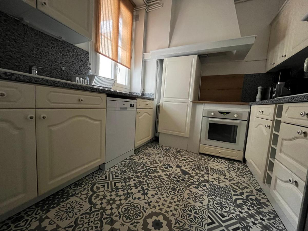 Superbe Appartement Belifontain Coeur De Ville Fontainebleau Esterno foto